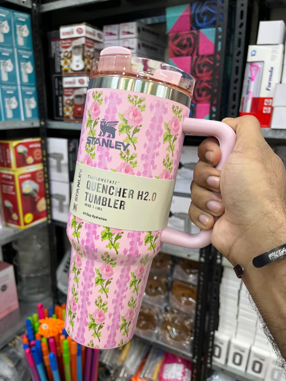 Stanley 40oz Quencher H2.0 Pink Rose Garden Floral Print Tumbler – Original Stanley Tumblers at Trendz Inn